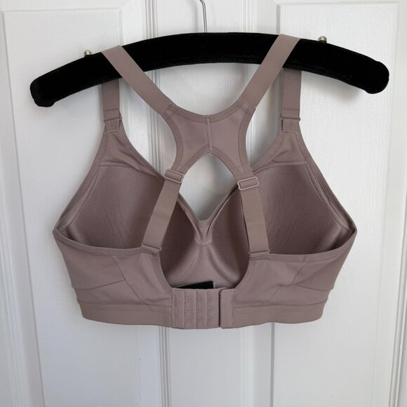 Victoria's Secret VSX Incredible Max™ Sports Bra 32DD Barest Taupe - Picture 4 of 12